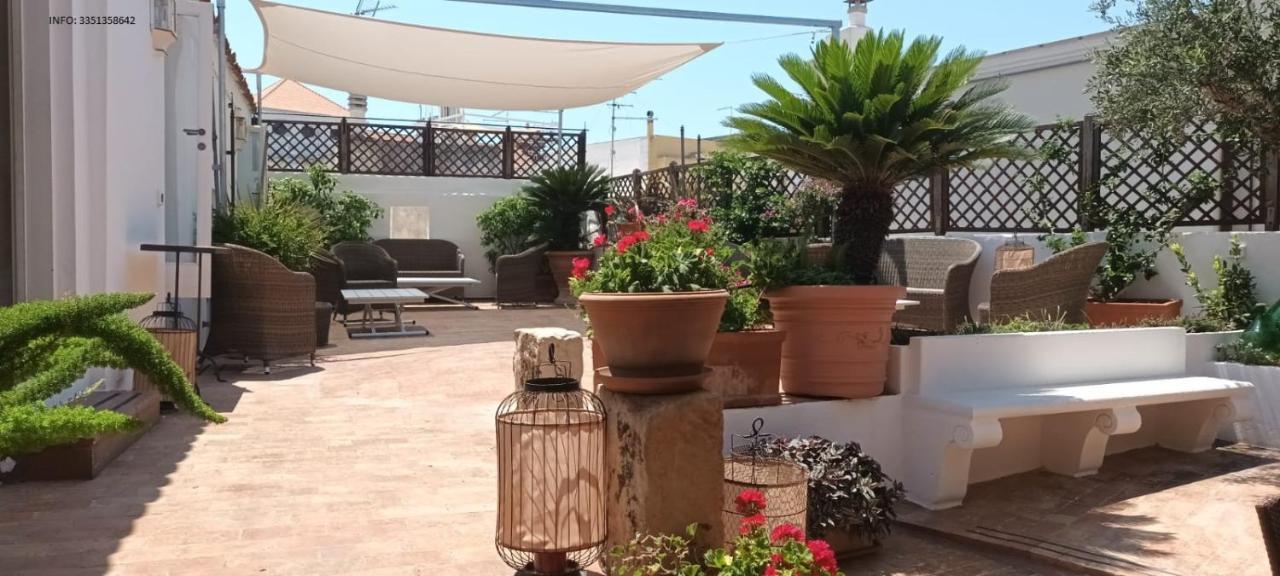 Palazzo Zacheo Bed & Breakfast Gallipoli Exterior photo